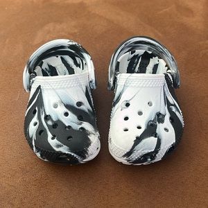 crocs size 4 - baby